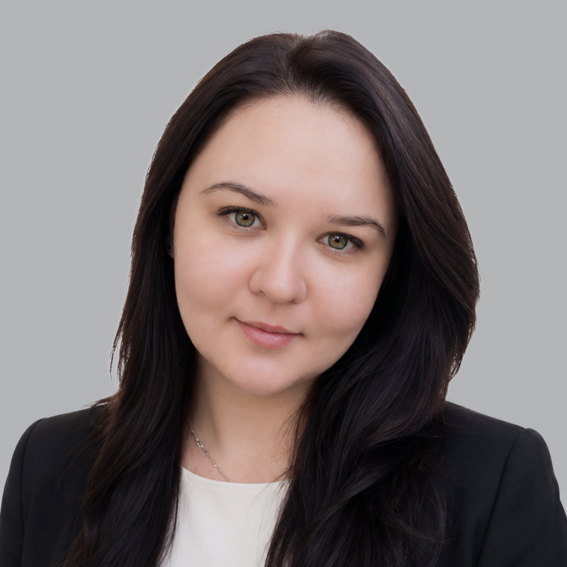 Portrait of Kate B., CEO & Product Owner